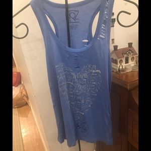 🌼3/$10🌼 HPZ blue heart destructed tank top large